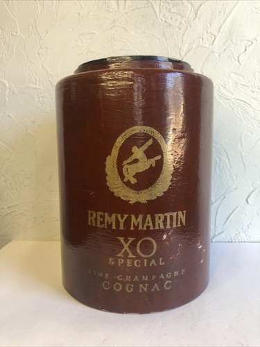 Vintage wooden cylinder - vintage,